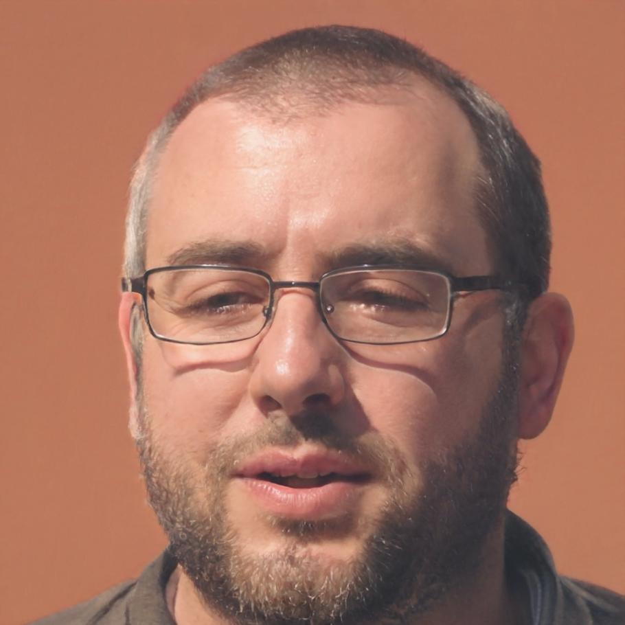 Преподаватель курса Игнат Телегин